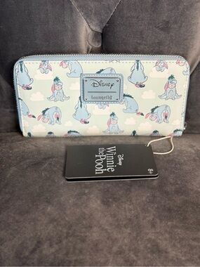 Loungefly Disney Eeyore Zip Wallet - Light Blue & Cream (HTF NEW)